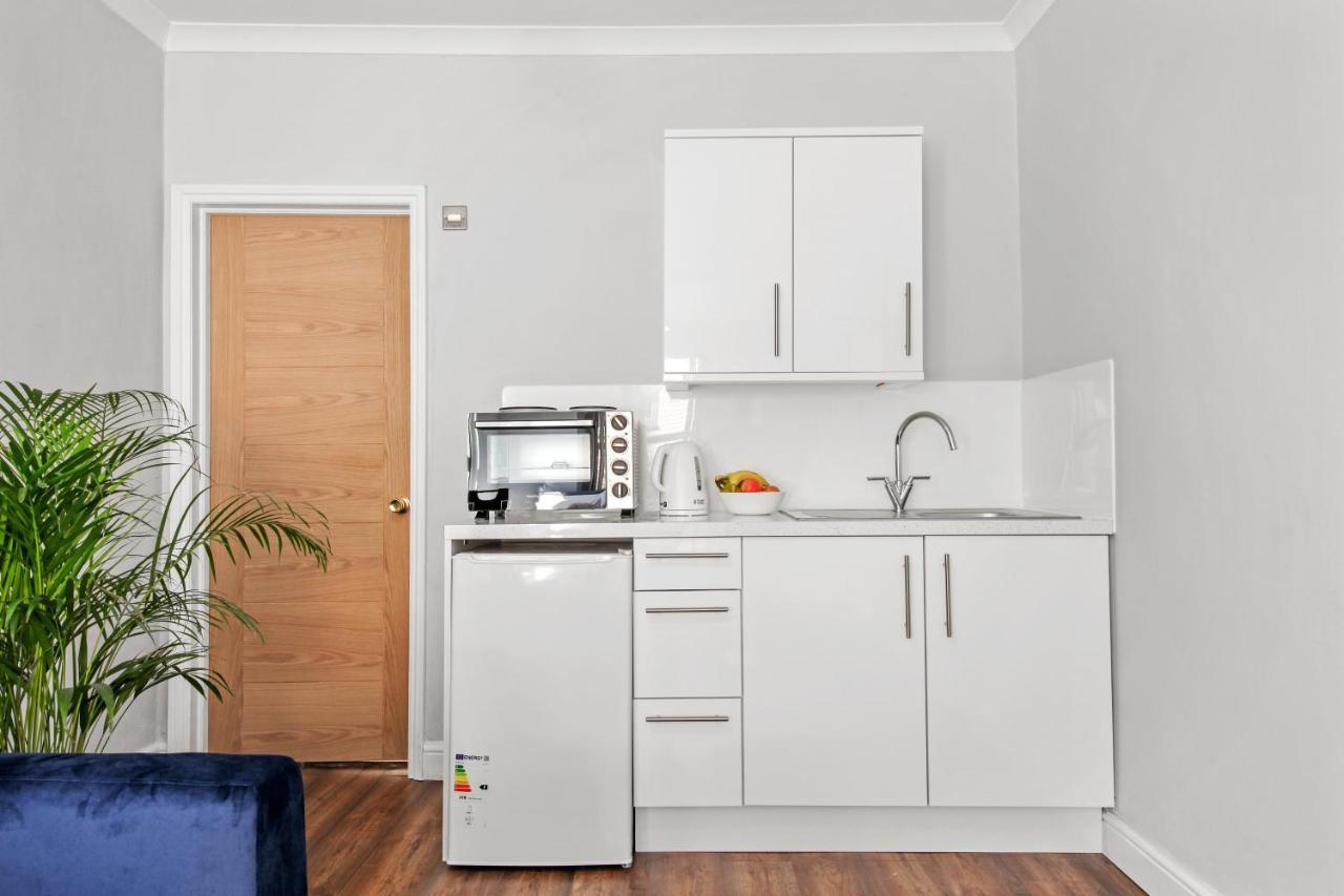 Stunning Studio Flat With Free On-Street Parking! Plumstead  Exterior foto
